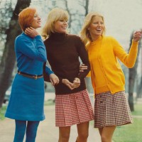 1970s fashion 1972-2-3S-0017