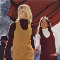 1970s fashion 1972-2-3S-0027